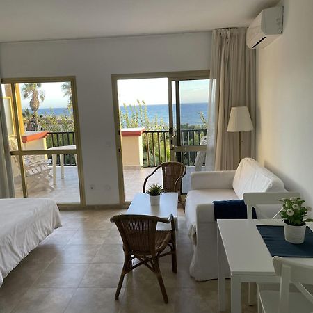 Estudio Con Insuperables Vistas Al Mar: Aparcamiento มาร์เบยา ภายนอก รูปภาพ