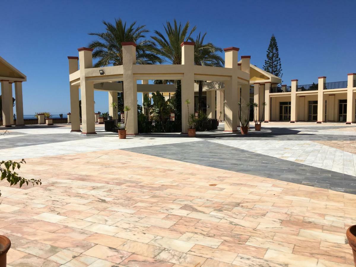 Estudio Con Insuperables Vistas Al Mar: Aparcamiento มาร์เบยา ภายนอก รูปภาพ
