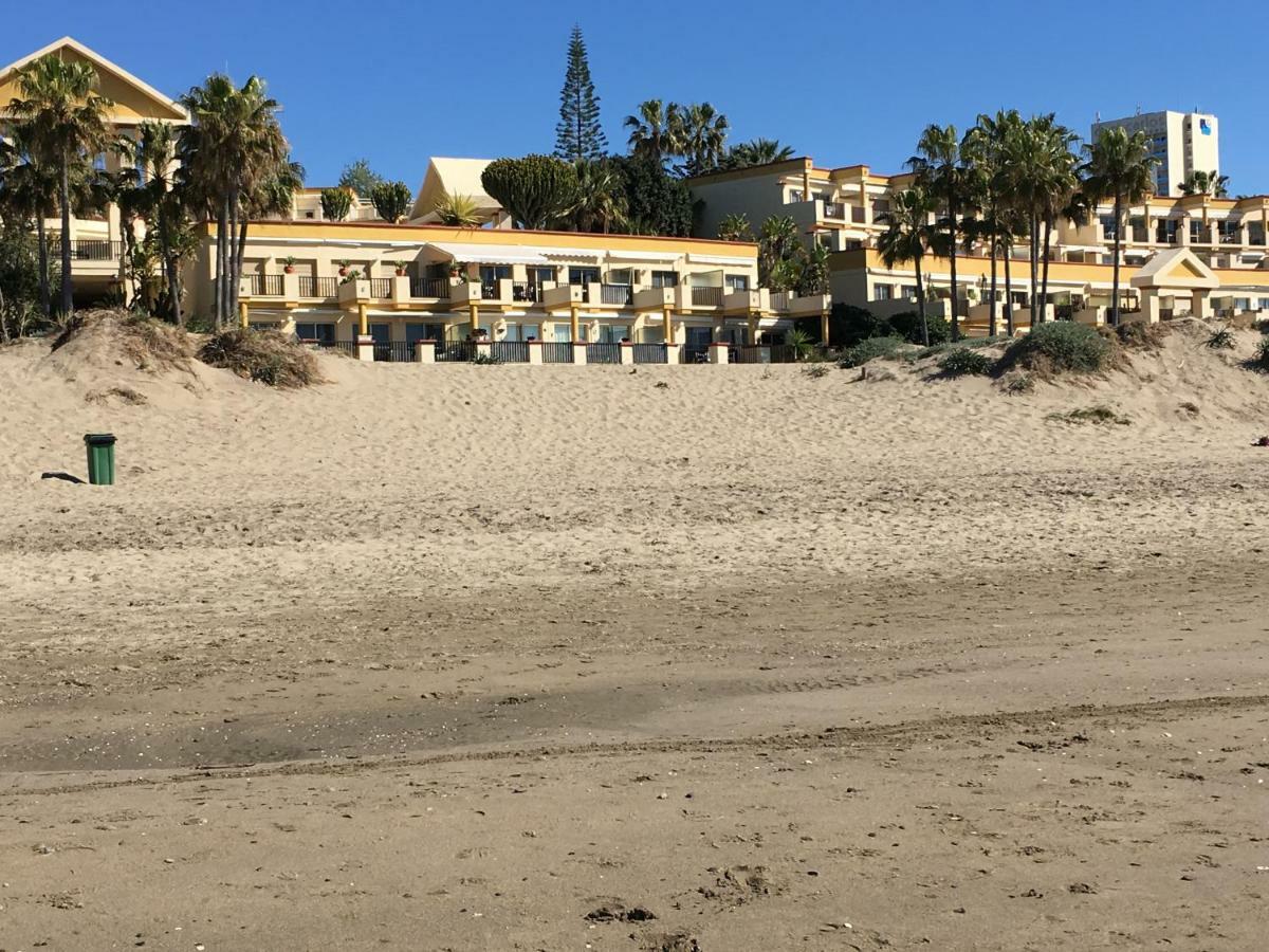 Estudio Con Insuperables Vistas Al Mar: Aparcamiento มาร์เบยา ภายนอก รูปภาพ