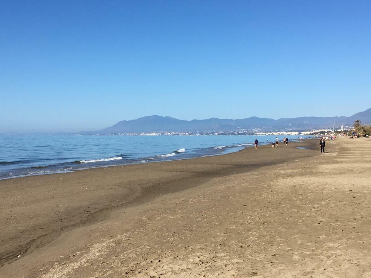 Estudio Con Insuperables Vistas Al Mar: Aparcamiento มาร์เบยา ภายนอก รูปภาพ