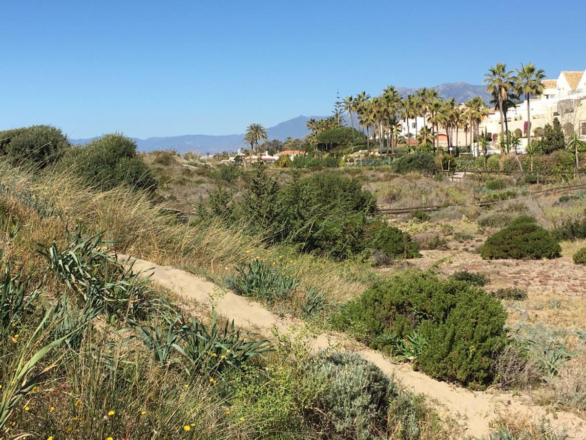 Estudio Con Insuperables Vistas Al Mar: Aparcamiento มาร์เบยา ภายนอก รูปภาพ