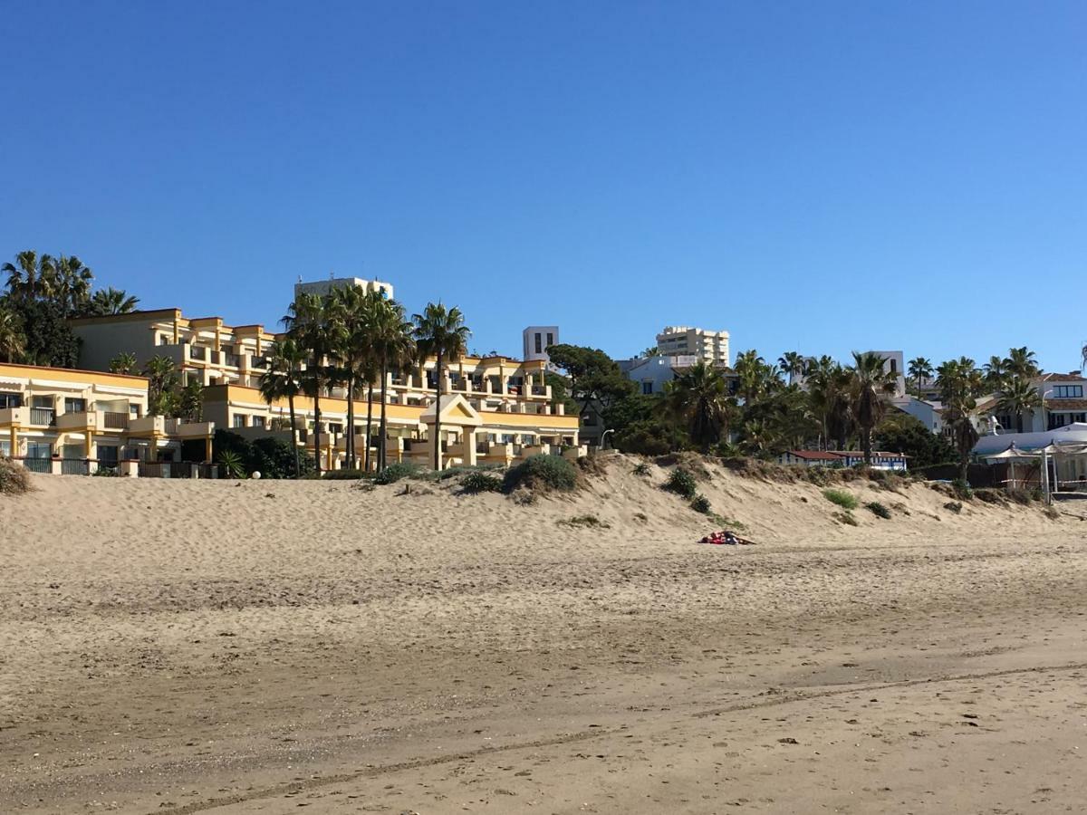 Estudio Con Insuperables Vistas Al Mar: Aparcamiento มาร์เบยา ภายนอก รูปภาพ